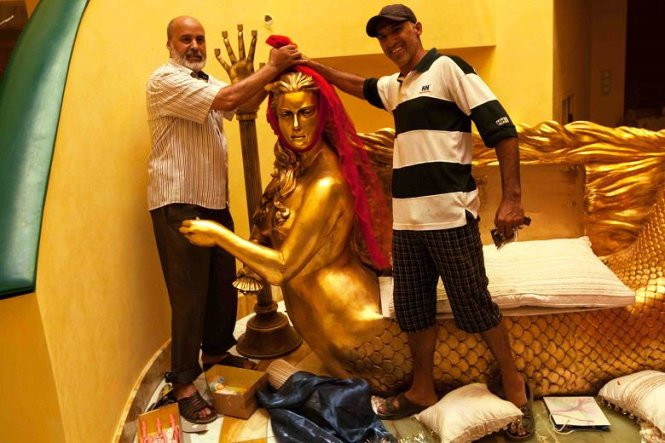 Sự xa hoa trong nhà của lãnh đạo Gaddafi - Ảnh: AFP