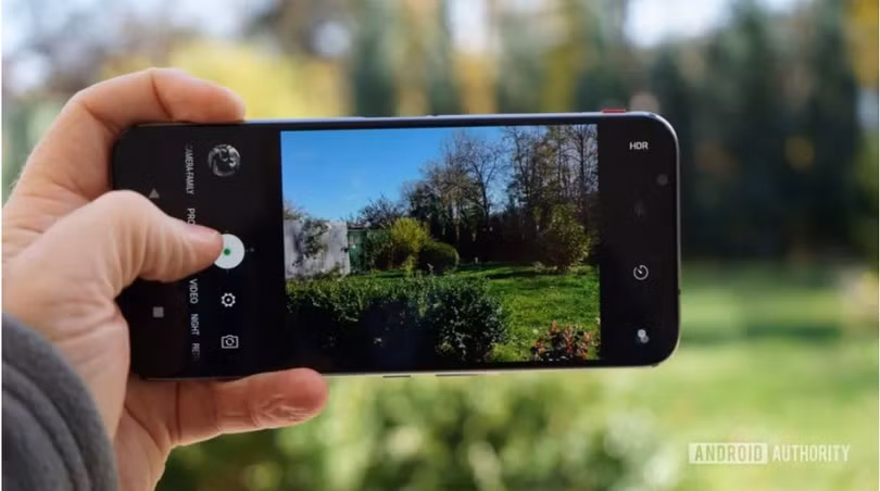 Qualcomm cho biết AI sẽ giúp ảnh chụp trên smartphone vượt qua máy ảnh DSLR (Ảnh: Android Authority)