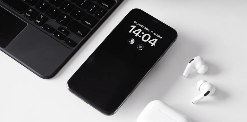 Tính năng Always-On Display (Ảnh: Make Use Of) Tính năng Always-On Display (Ảnh: Make Use Of)