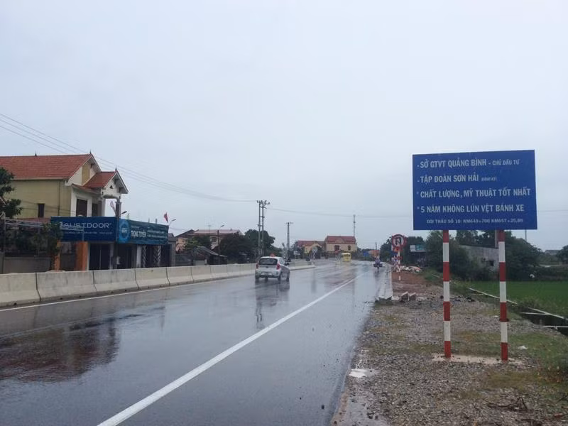 Vốn dư của các dự án mở rộng Quốc lộ 1 chủ yếu do rút ngắn 1 năm thi công so với kế hoạch...