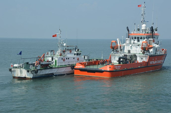 Cảnh sát biển Việt Nam chống cướp biển có vũ trang ảnh 12