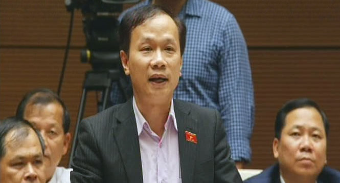 Đại biểu Phạm Tất Thắng (Vĩnh Long)