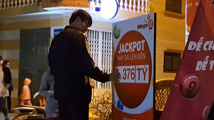Một điểm bán xổ số Vietlott tại Hà Nội