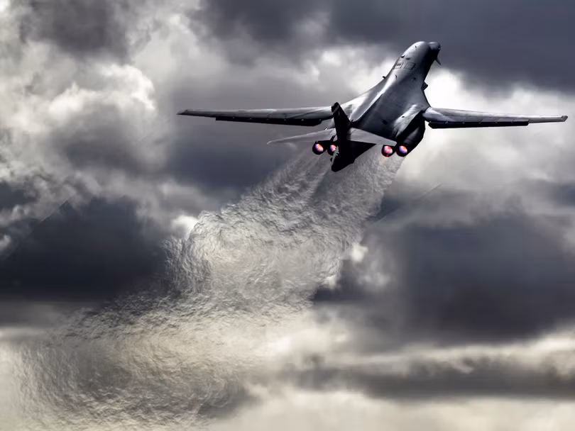 Máy bay ném bom B1B Lancer của Mỹ.