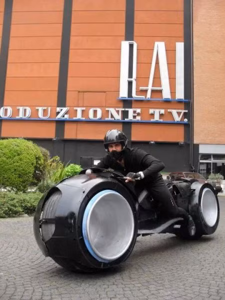 Xe hơi “bầu ngực thiếu nữ” và 1001 kiểu xe độc nhất vô nhị ảnh 3 Xe hơi “bầu ngực thiếu nữ” và 1001 kiểu xe độc nhất vô nhị ảnh 3