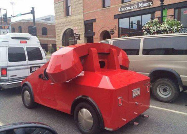 Xe hơi “bầu ngực thiếu nữ” và 1001 kiểu xe độc nhất vô nhị ảnh 17