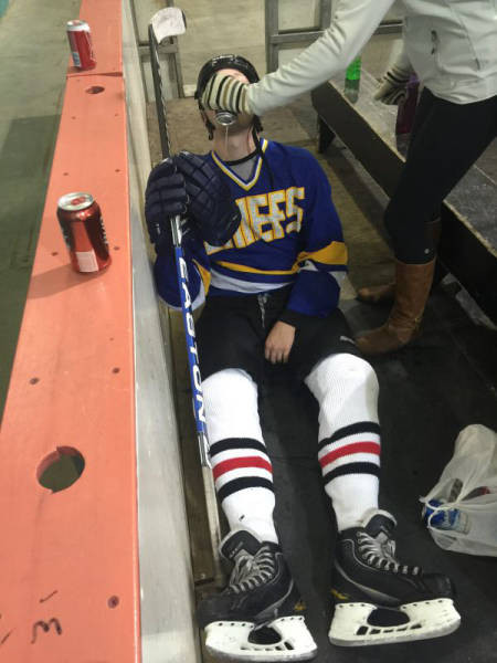 Choáng với những kiểu uống... không giống ai ảnh 16