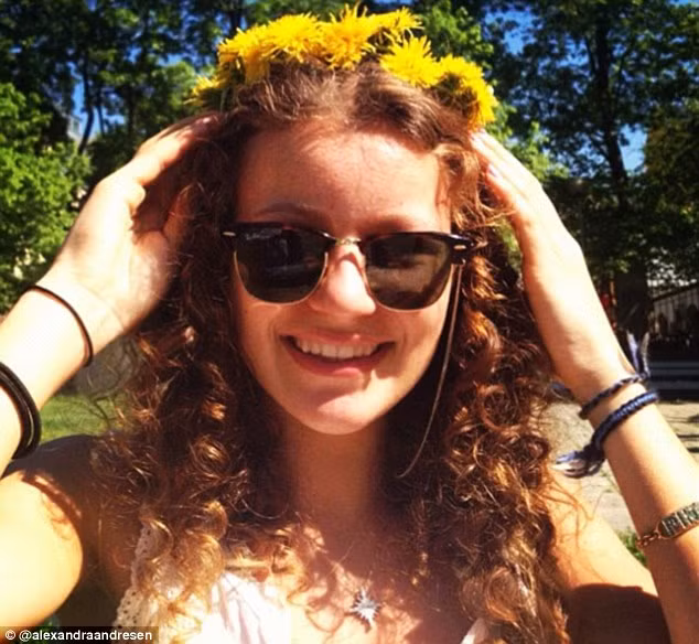 Nữ tỷ phú trẻ xinh đẹp nhất thế giới ảnh 8