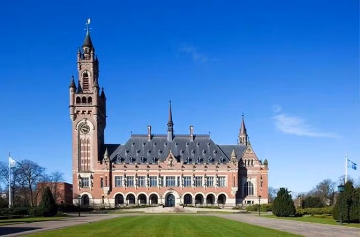 Tòa trọng tài thường trực Liên hợp quốc ở The Hague, Hà Lan.