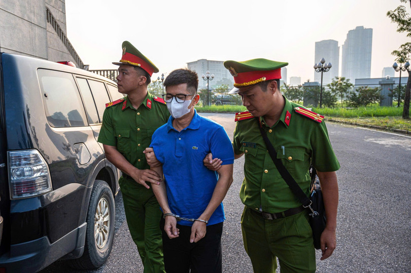 8-9 Bi cao Hưng.jpg