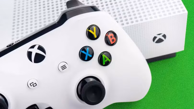 Microsoft lỗ 100-200 USD trên mỗi chiếc Xbox được bán ra (Ảnh: Kotaku)