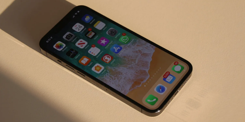 iPhone 13 (Ảnh: Make Use Of)