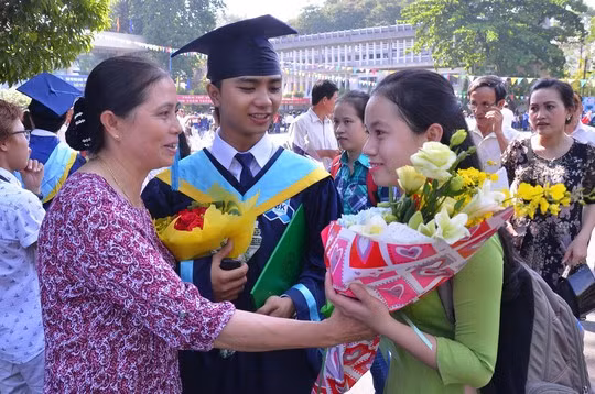 Sinh viên Trường ĐH Bách khoa, ĐHQG TP HCM trong ngày tốt nghiệp