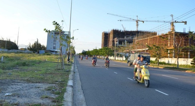 Nhà chức trách phát hiện 137 lô đất ở các khu vực ven biển Đà Nẵng đã rơi vào tay người Trung Quốc.