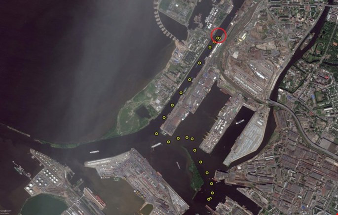 Tàu ngầm Kilo Đà Nẵng đã lên khoang tàu hàng, chuẩn bị về Việt Nam ảnh 1 Tàu ngầm Kilo Đà Nẵng đã lên khoang tàu hàng, chuẩn bị về Việt Nam ảnh 1