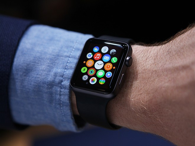Apple Watch - sản phẩm đầu tiên mang dấu ấn của Tim Cook.