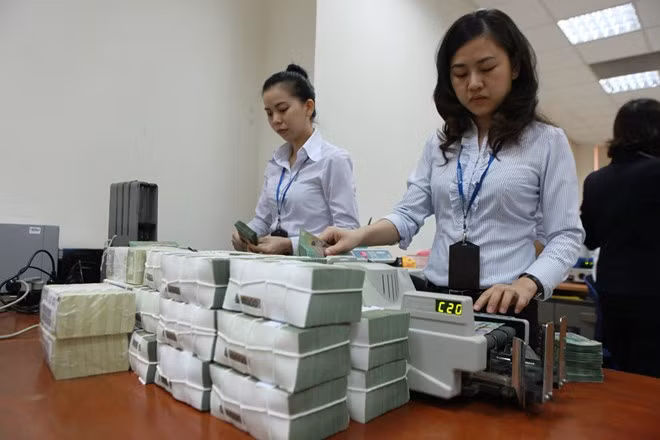 Việt Nam đang bội chi gấp đôi chuẩn thế giới