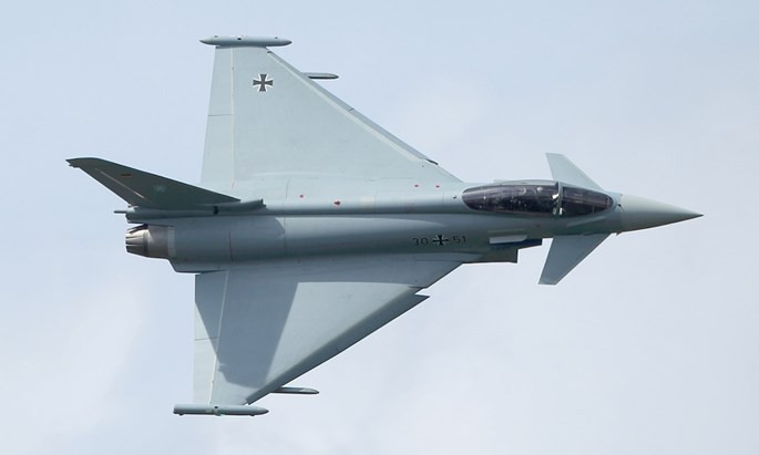 Video sức mạnh tiêm kích Typhoon của châu Âu “đồn” Việt Nam muốn mua ảnh 1 Video sức mạnh tiêm kích Typhoon của châu Âu “đồn” Việt Nam muốn mua ảnh 1