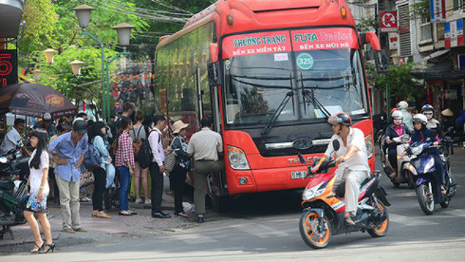 Tăng hoặc giảm cước phí vượt 3% phải kê khai