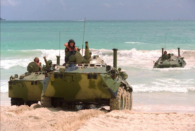 Clip một cuộc đổ bộ đường biển đầy sức mạnh của Hạm đội Phương Bắc Nga ảnh 2