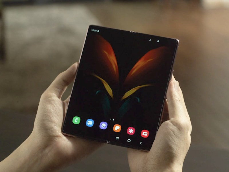 Gần như không thấy phần viền gập trên Samsung Galaxy Z Fold 2 (ảnh: Android Central) Gần như không thấy phần viền gập trên Samsung Galaxy Z Fold 2 (ảnh: Android Central)