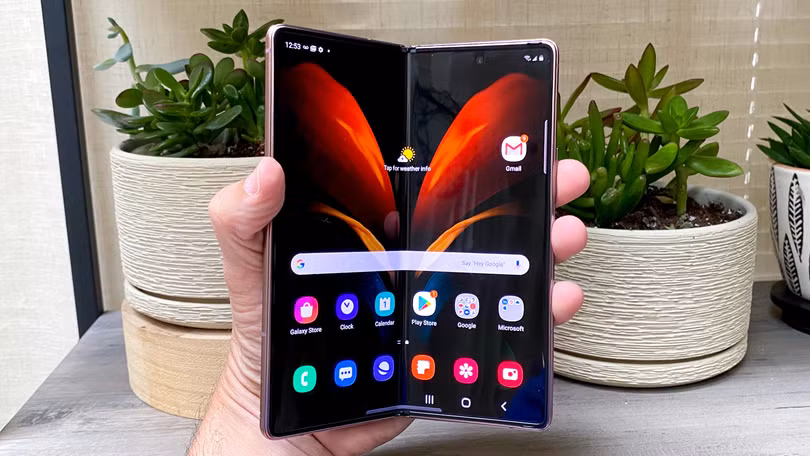 Samsung Galaxy Z Fold 2 (Ảnh: Toms Guide)