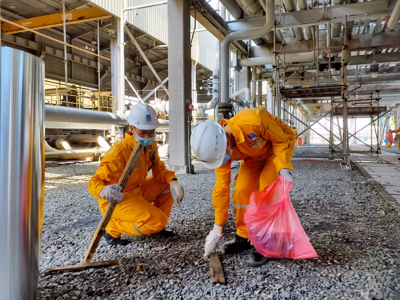 Buổi tổng vệ sinh diễn ra trong không khí hăng hái, vui tươi và đầy hứng khởi tại GPP Dinh Cố