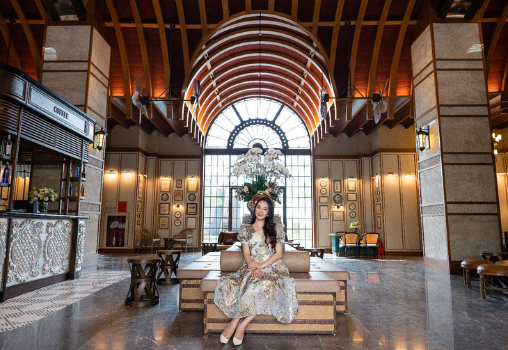 Á hậu Thụy Vân tại Movenpick Resort Phan Thiet