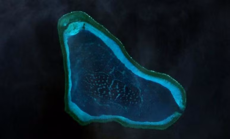 Trung Quốc cưỡng đoạt bãi cạn Scarborough từ tay Philippines vào năm 2012. Nguồn ảnh: dw.com.