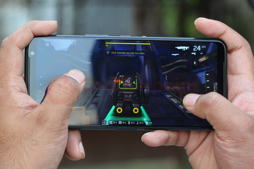 Asus ROG Phone 3 có khả năng chơi game tuyệt vời (Ảnh: Tech Radar) Asus ROG Phone 3 có khả năng chơi game tuyệt vời (Ảnh: Tech Radar)