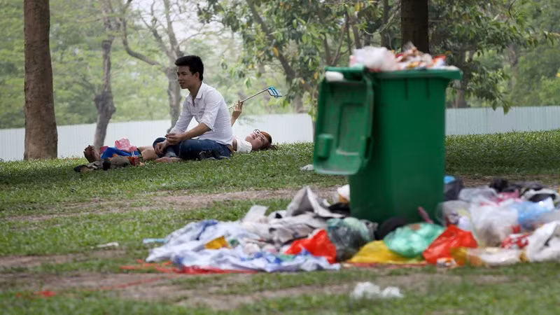 Chụp ảnh “tự sướng” len lỏi đến mọi ngõ ngách đời thường ảnh 8