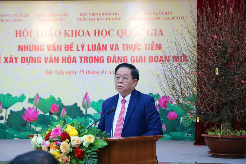 Hoi thao2.jpg