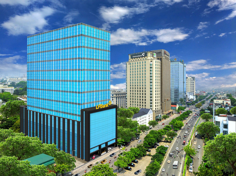 LPBank.jpg