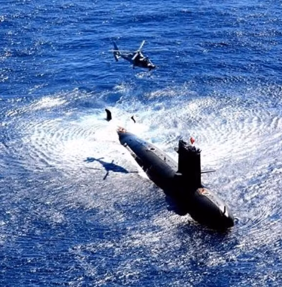 Trung Quốc tổ chức tập trận tự do đối kháng tàu ngầm ở Biển Đông. Nguồn ảnh: Thời báo Hoàn Cầu, Trung Quốc.