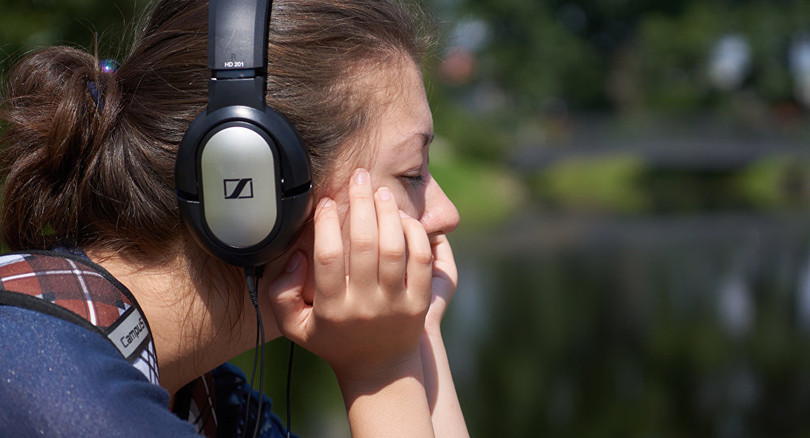 Vì sao có người thích nhạc buồn?