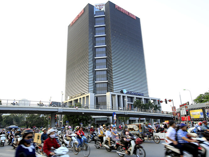 Năm 2015, lương của các “sếp” Tập đoàn dầu khí đều trên mức 500 triệu đồng/năm