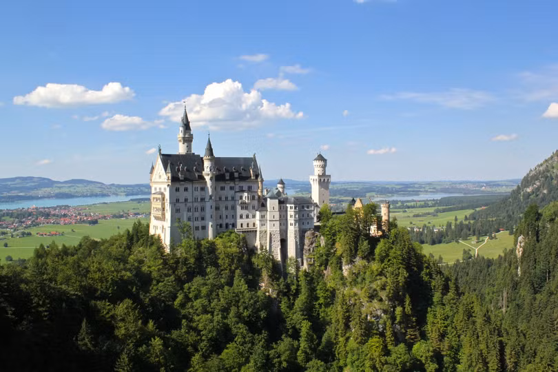 Lâu đài Neuschwanstein của Đức