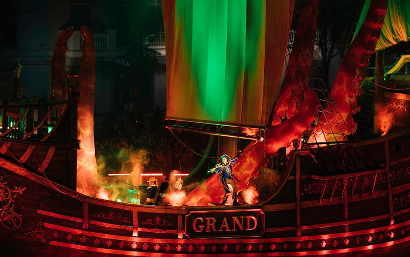 Show diễn thực cảnh The Grand Voyage được đánh giá cao về cả nội dung, hình thức và hiệu ứng âm thanh, ánh sáng (Ảnh: Vingroup).