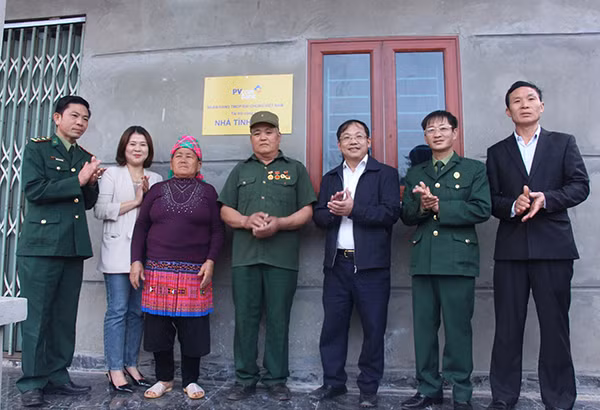 PVcomBank bàn giao nhà tình nghĩa cho gia đình cựu chiến binh tại tỉnh Lào Cai