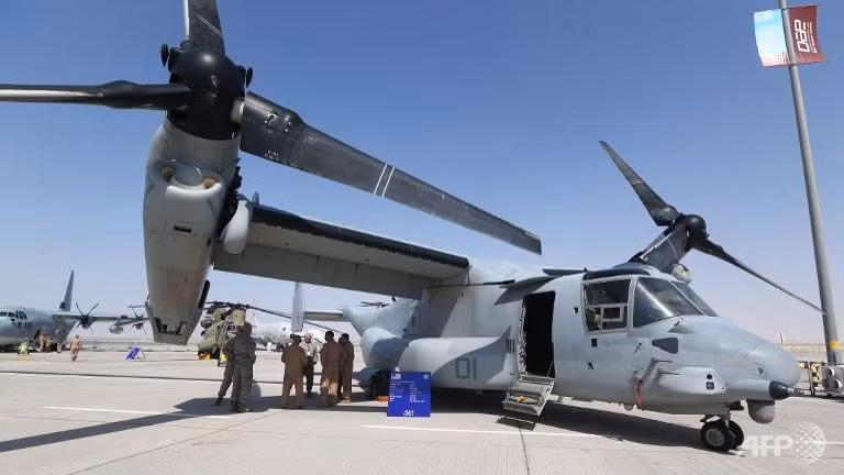 Mãn nhãn với máy bay quân sự các nước tại triển lãm quốc tế Dubai ảnh 7