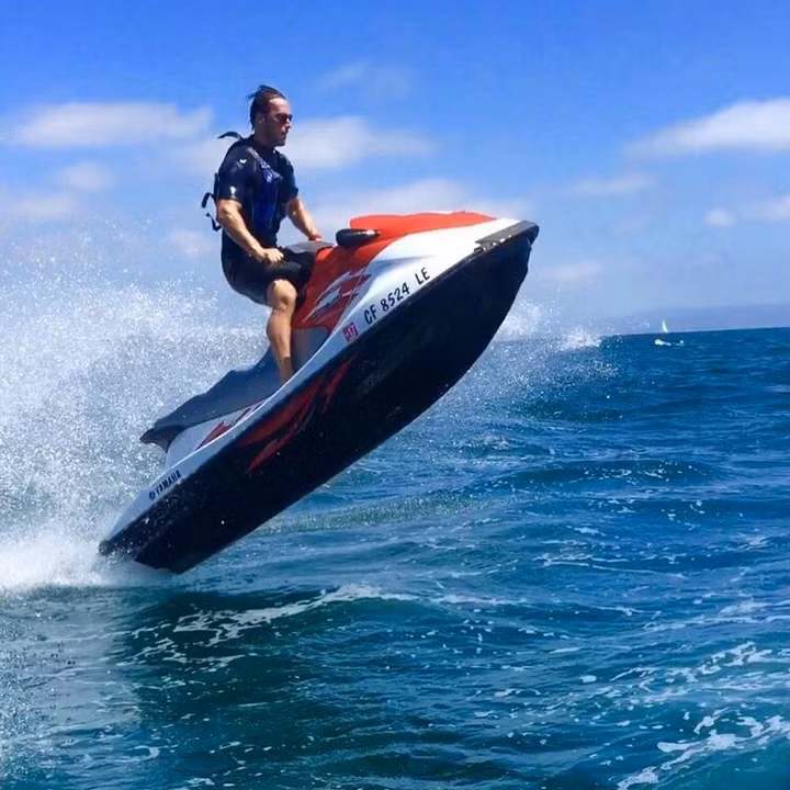 Cuộc sống trác táng của vợ chồng tỉ phú Mỹ với 10 hotgirl nóng bỏng ảnh 18