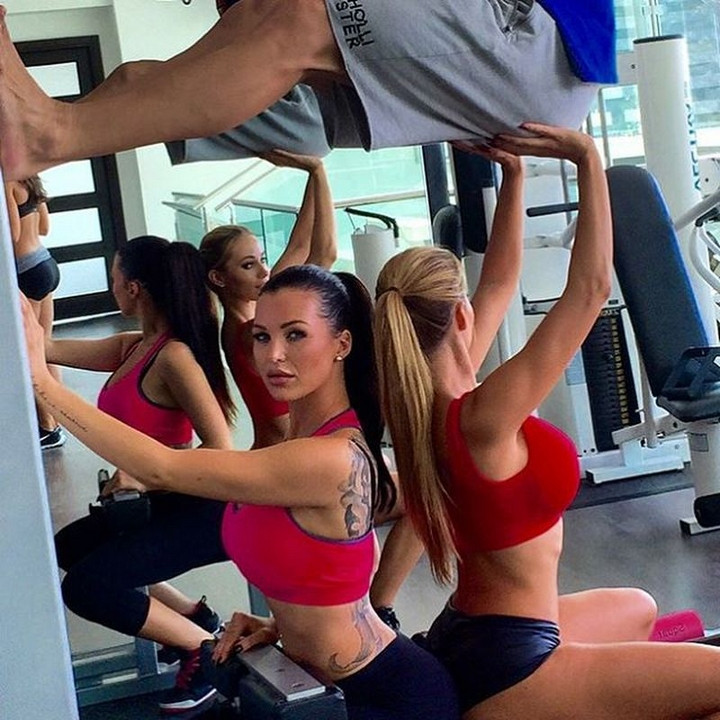 Cuộc sống trác táng của vợ chồng tỉ phú Mỹ với 10 hotgirl nóng bỏng ảnh 9 Cuộc sống trác táng của vợ chồng tỉ phú Mỹ với 10 hotgirl nóng bỏng ảnh 9