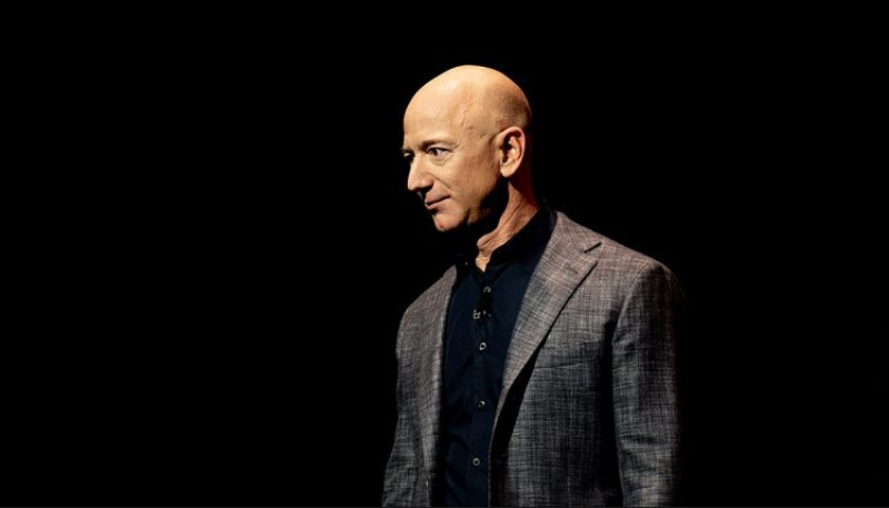 Jeff Bezos: Câu chuyện thành công đầy cảm hứng của nhà sáng lập Amazon (Ảnh: CEO Today Magazine) Jeff Bezos: Câu chuyện thành công đầy cảm hứng của nhà sáng lập Amazon (Ảnh: CEO Today Magazine)