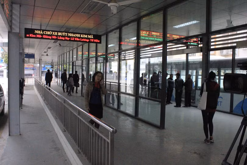 Nhà chờ của tuyến buýt nhanh BTR