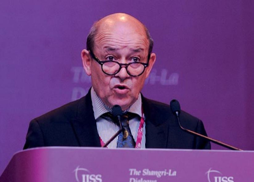Ngày 5/6/2016, Bộ trưởng Quốc phòng Pháp Le Drian phát biểu tại Đối thoại Shangri-La. Nguồn ảnh: Người quan sát, Trung Quốc.