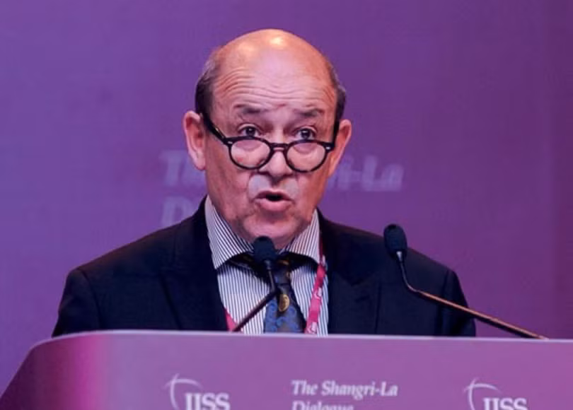 Ngày 5/6/2016, Bộ trưởng Quốc phòng Pháp Le Drian phát biểu tại Đối thoại Shangri-La. Nguồn ảnh: Người quan sát, Trung Quốc.