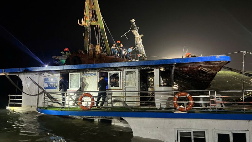Tàu Vịnh Xanh 58 khi được trục vớt. Ảnh: VGP.