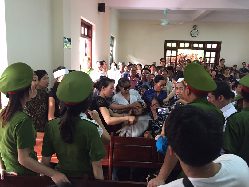 Gia đình bị hại yêu cầu triệu tập con rể của cựu chủ tịch UBND tỉnh Vĩnh Phúc vì cho rằng ông này có liên quan đến vụ án