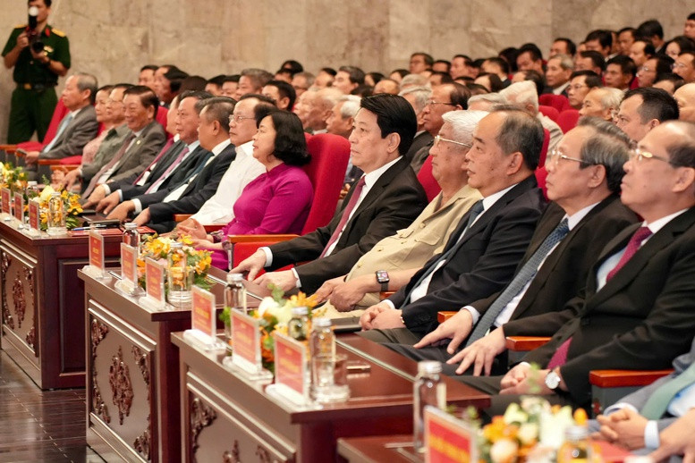 30.6 7.jpgctn2-1751250331378189469246.jpg