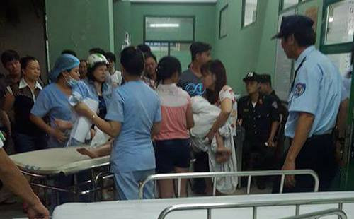 Một em bé được cấp cứu tại Bệnh viện. Ảnh:Tôi yêu Đà Nẵng.